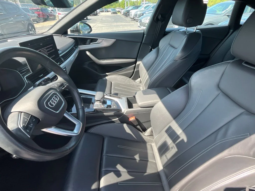 Used 2025 Black Audi 45 S line Premium image 27