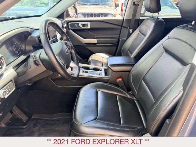 Used 2021 Blue Ford XLT image 17