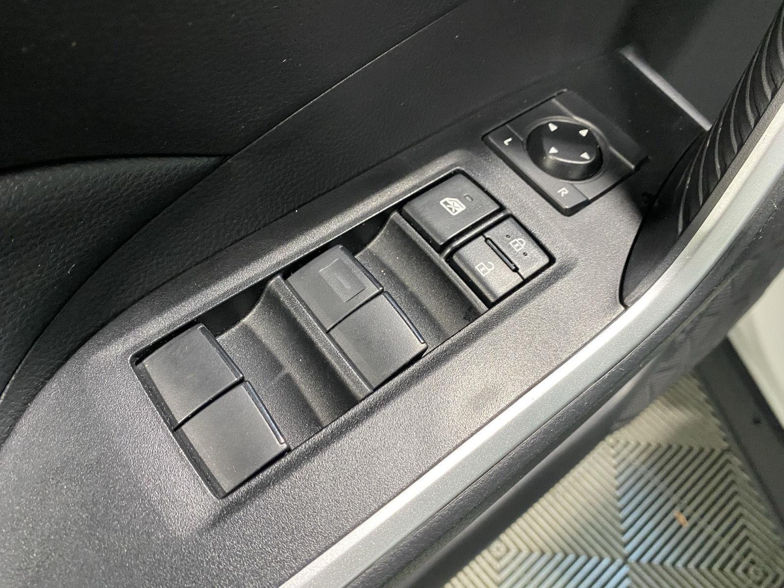 Used 2023 Ice Cap Toyota LE image 20
