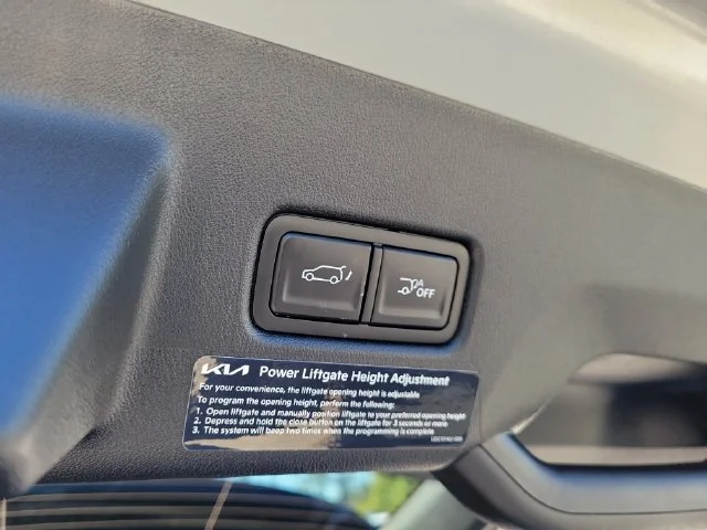 New 2027 Ivory Silver Kia EX image 8