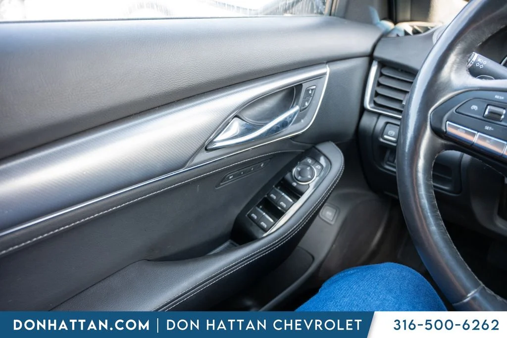 Used 2023 White Cadillac Premium Luxury image 17