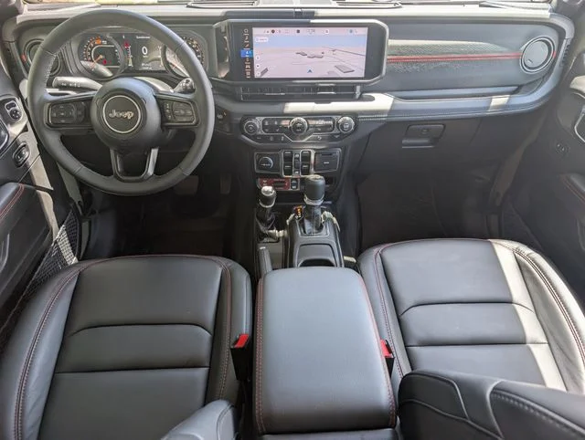 Used 2025 41 Jeep Rubicon X image 12