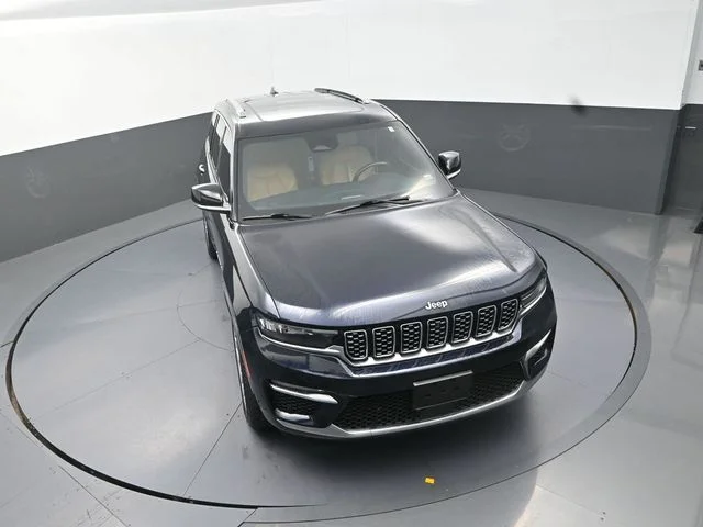 Used 2022 Black Jeep Summit Reserve 4xe image 41