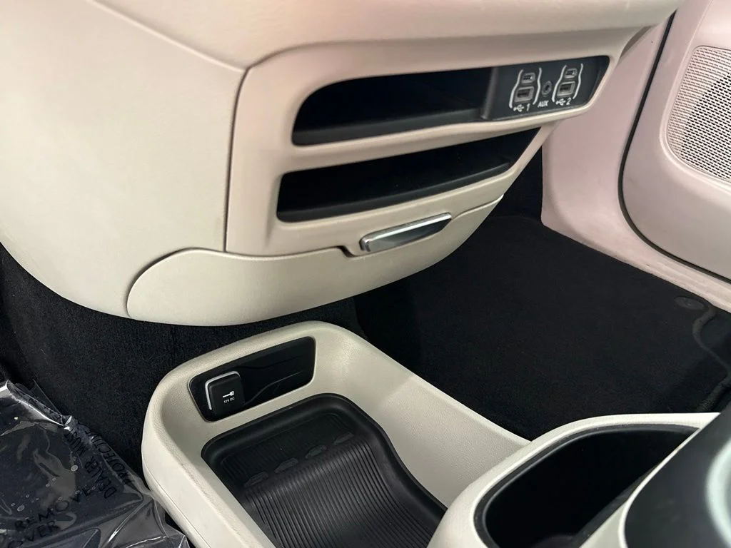 Used 2023 Gray Chrysler Touring L image 47