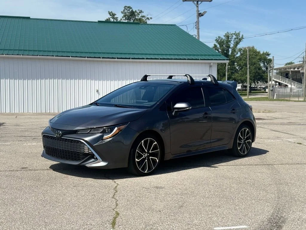 Used 2022 Gray Toyota XSE image 8