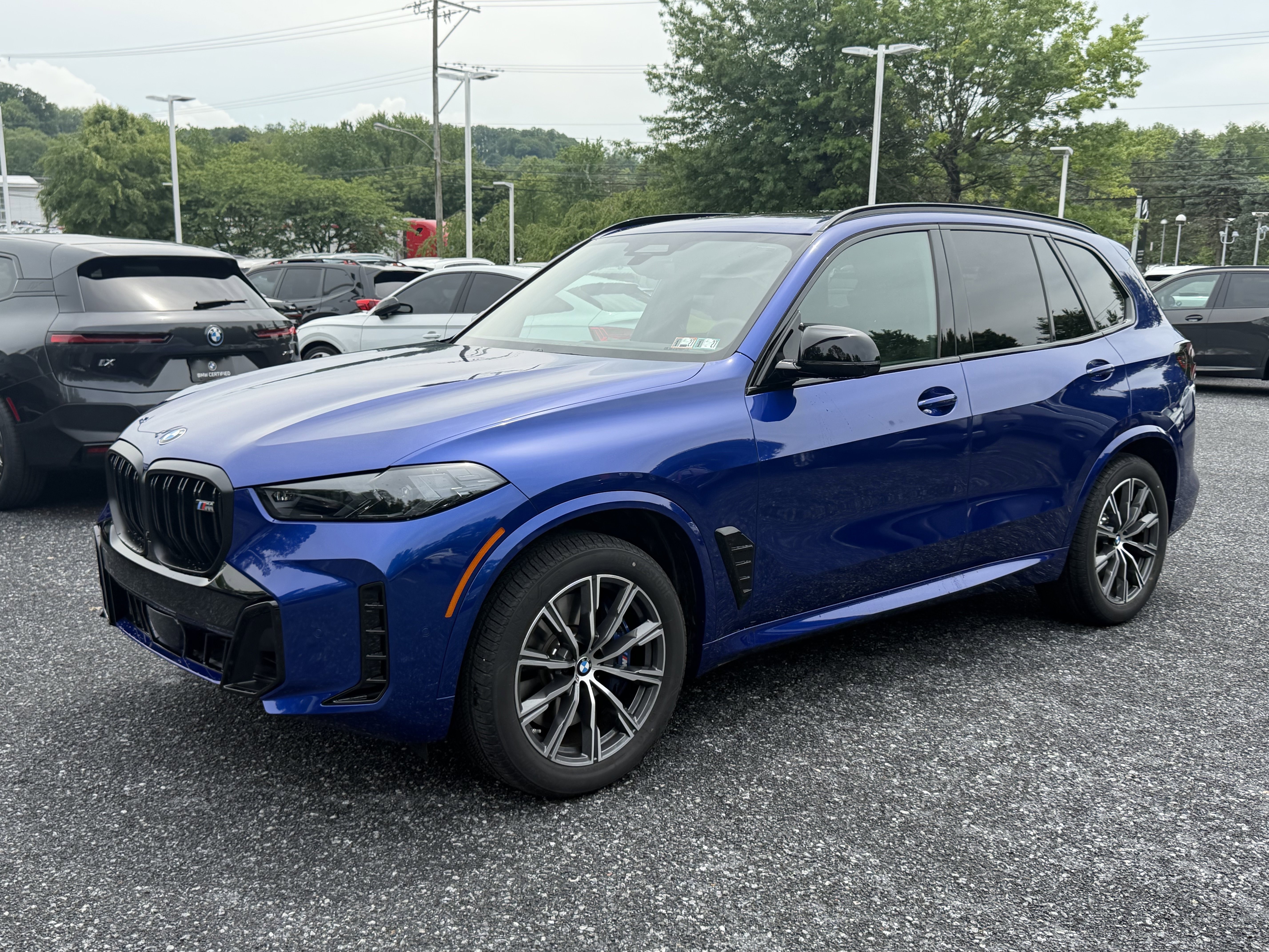 2026 BMW X5 M60i's photo