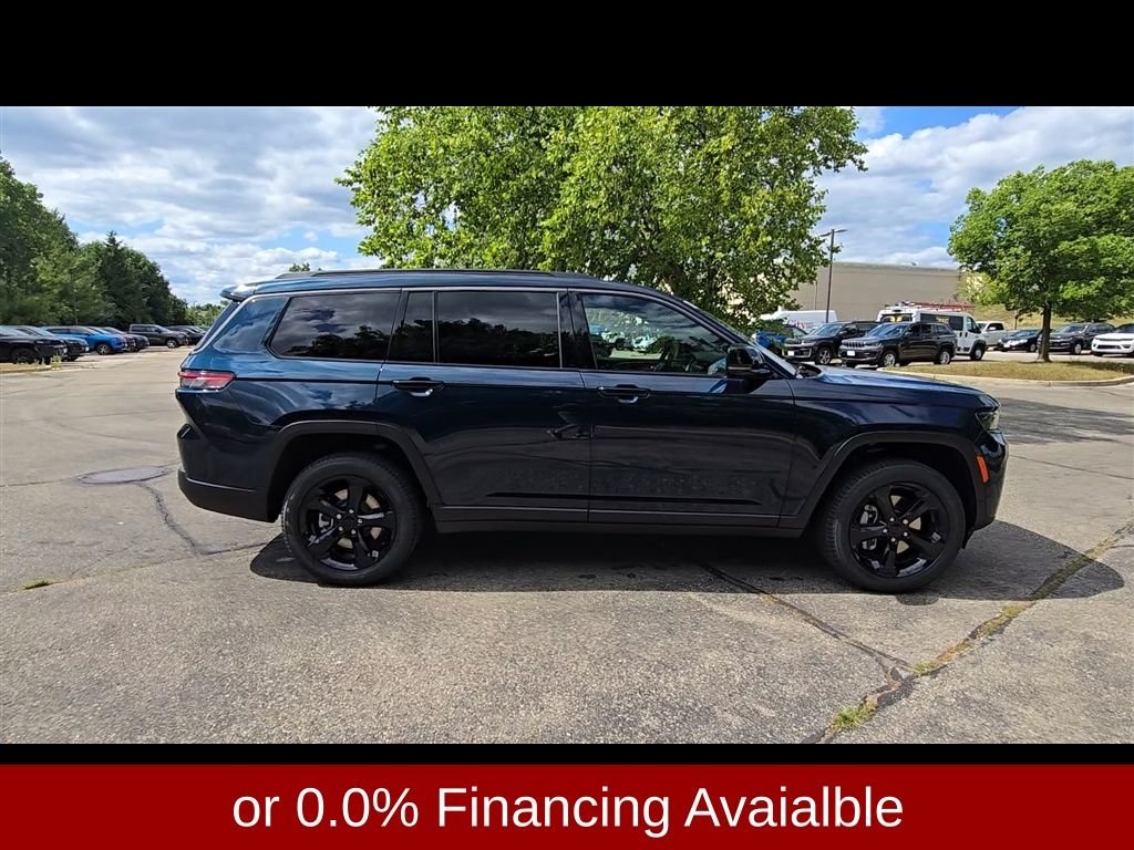 New 2026 Fathom Blue Pearlcoat Jeep Limited image 8