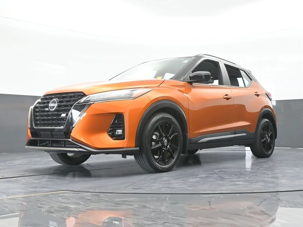 Used 2023 Monarch Orange Metallic/Super Black Nissan SR image 58