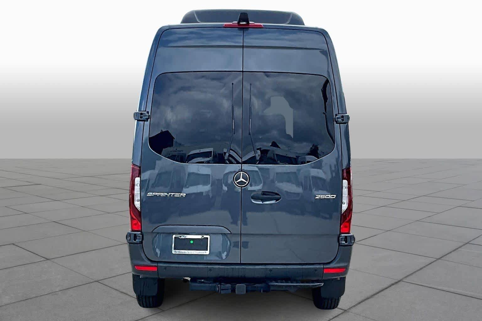 2025 Mercedes-Benz Sprinter Passenger Van Base - Photo 39