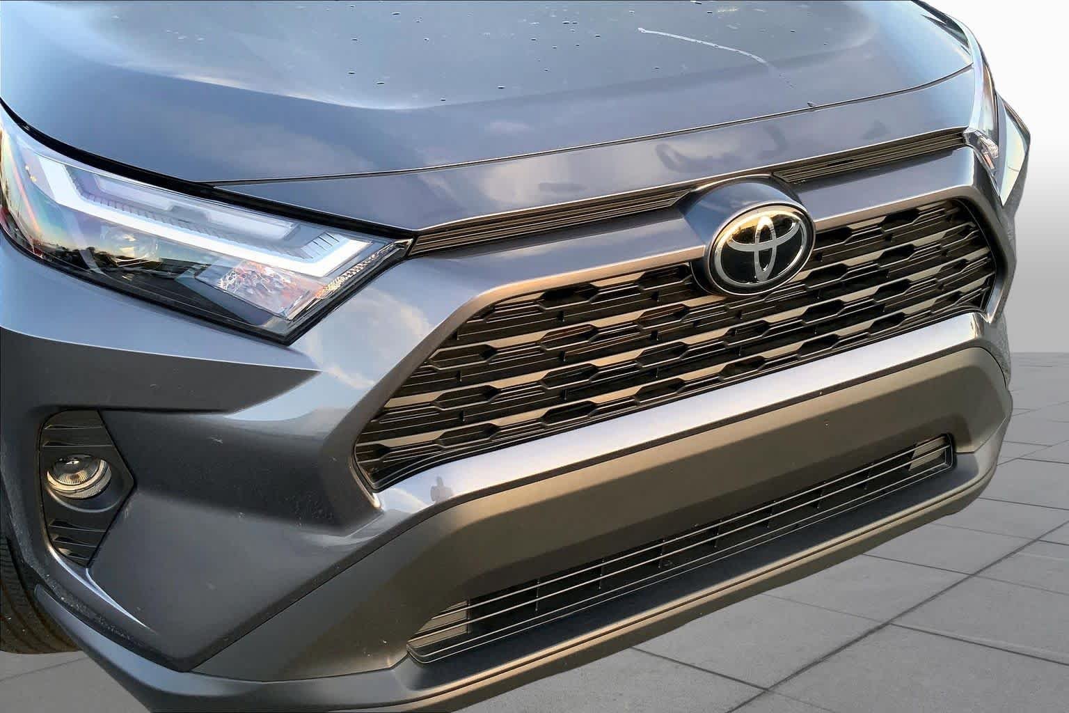 Used 2025 Magnetic Gray Metallic Toyota LE image 29