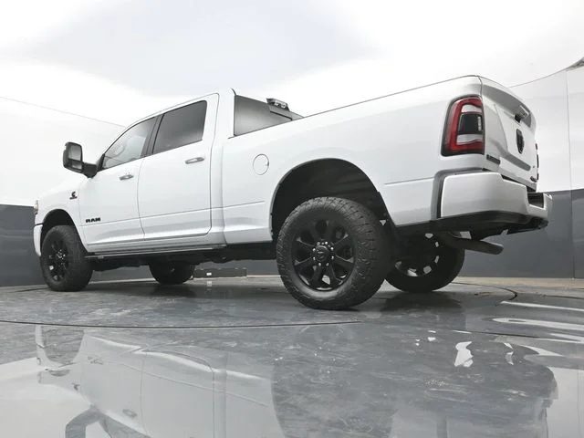 Used 2024 White Ram Laramie image 43
