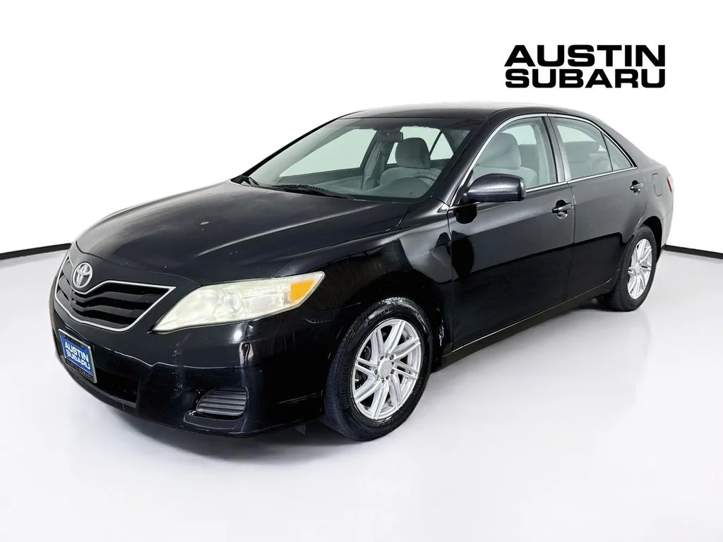 Used 2011 Black Toyota LE image 3