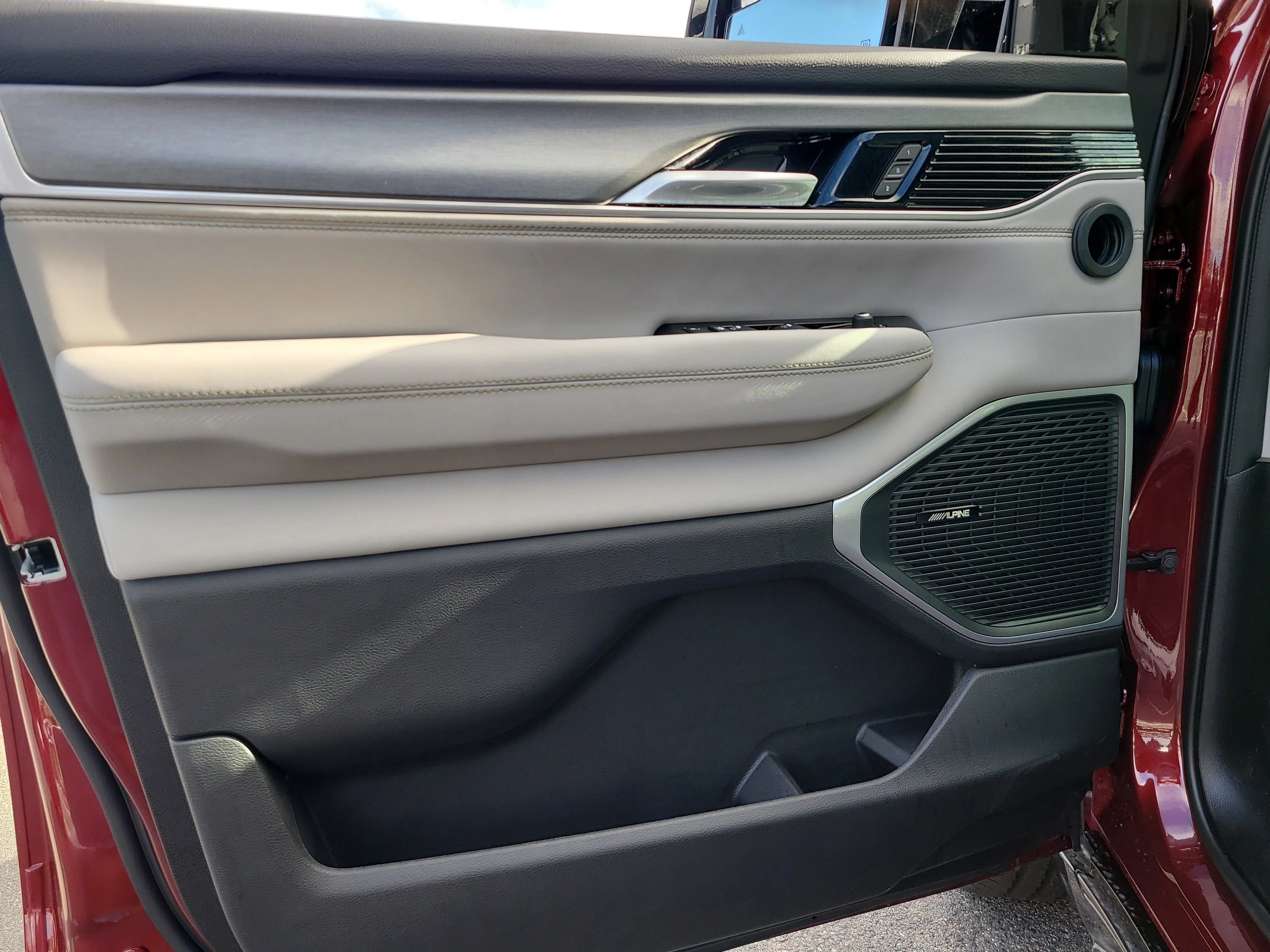 New 2026 Velvet Red Pearlcoat Jeep Limited Altitude image 13