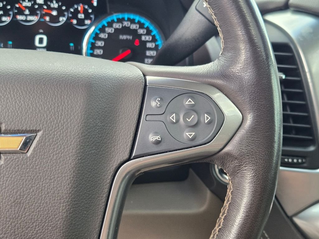 Used 2018 Beige Chevrolet Premier image 25