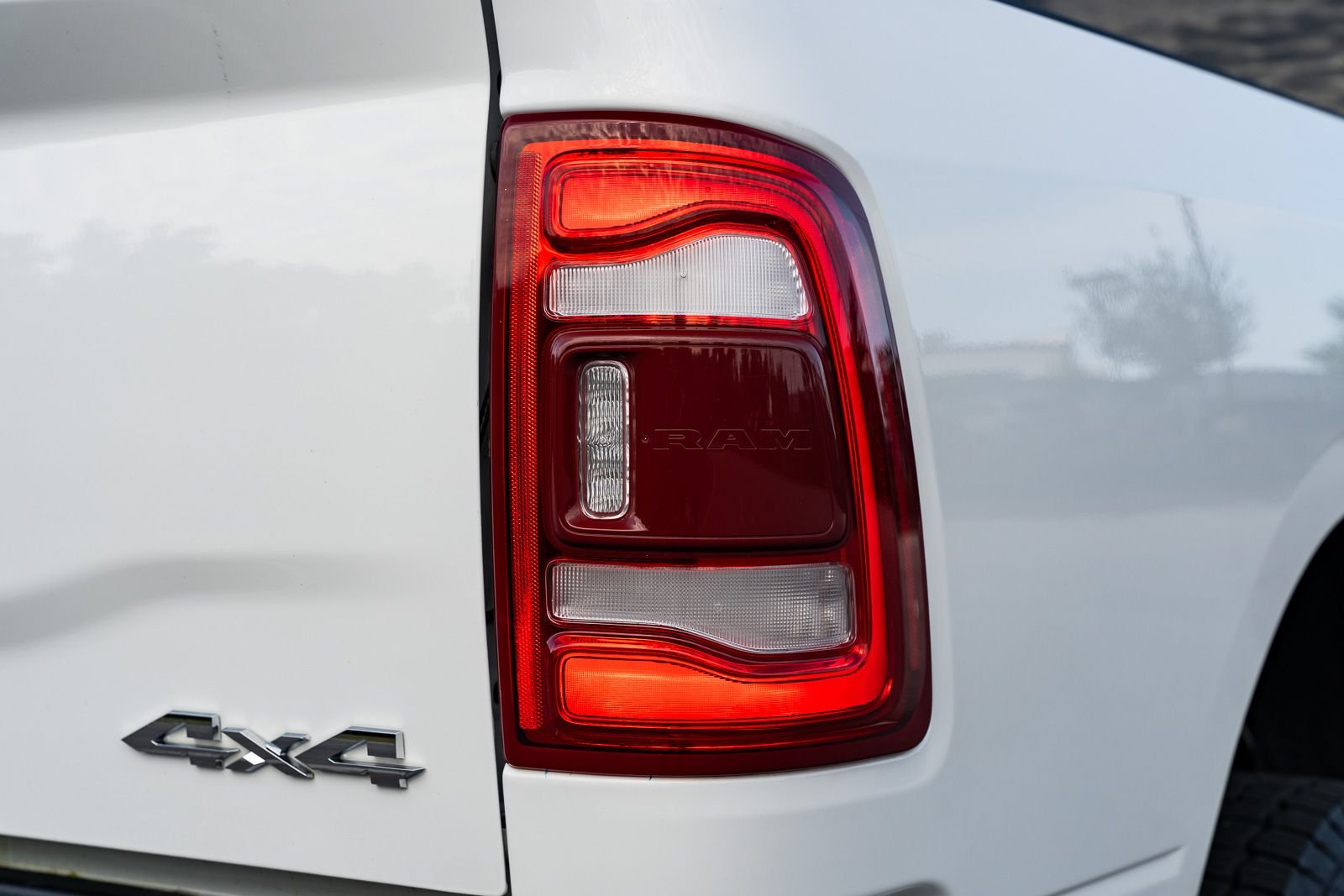 Used 2024 White Ram Laramie image 14