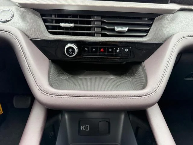 New 2026 Carbonized Gray Metallic Ford Platinum™ image 46