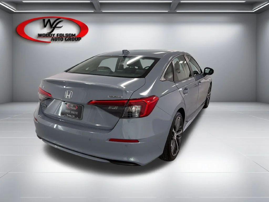 Used 2024 Gray Honda Touring image 6