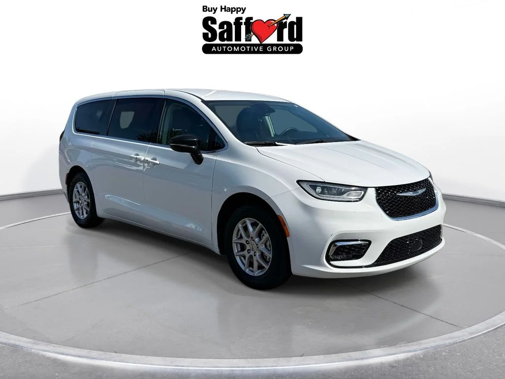Used 2024 White Chrysler Touring L image 9