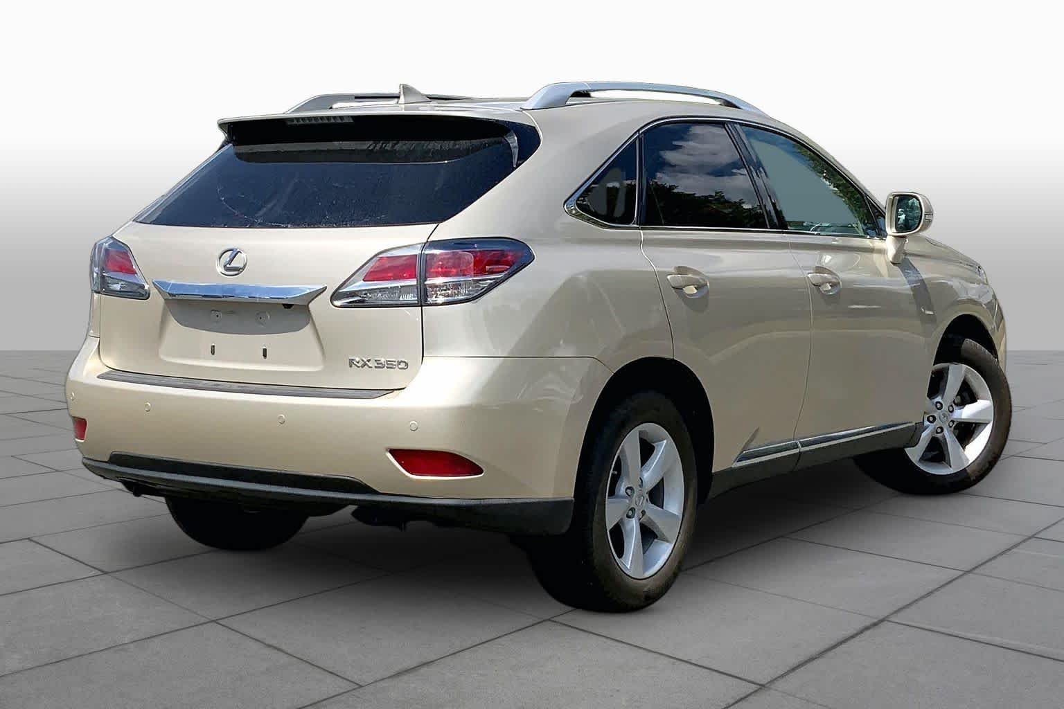 Used 2015 Satin Cashmere Metallic Lexus  image 13