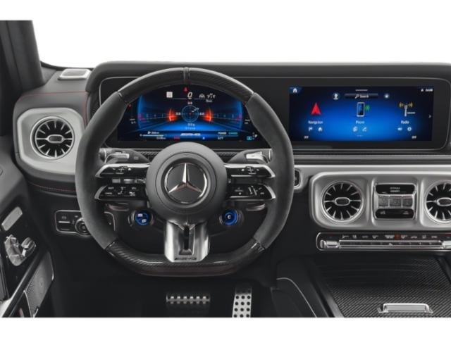 New 2026 MANUFAKTUR Moonlight White Metallic Mercedes-Benz AMG® G 63 SUV image 6