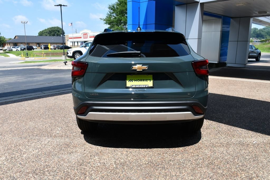 2026 Chevrolet Trax LT - Photo 6