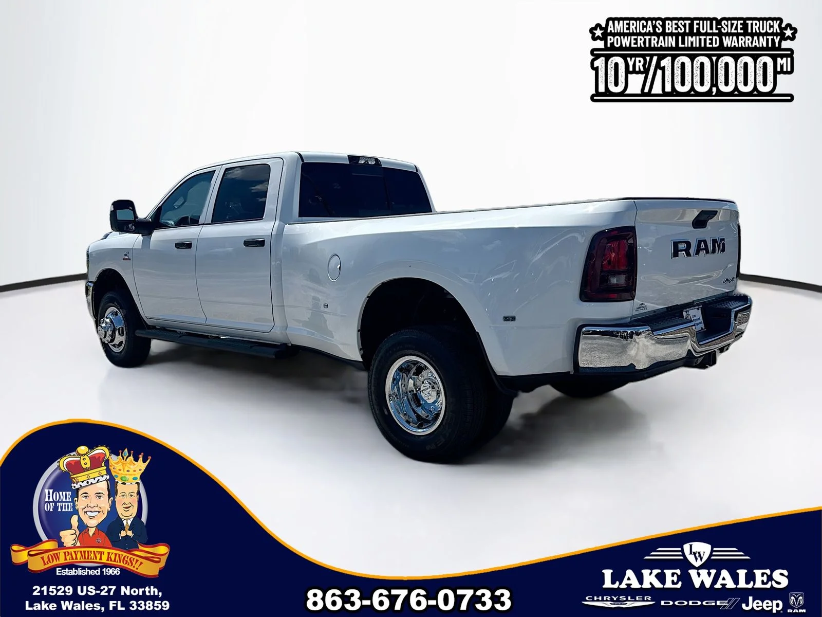 New 2026 Bright White Clear-Coat Exterior Paint RAM TRADESMAN image 4