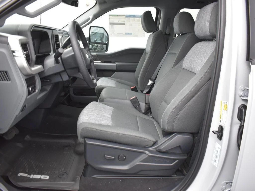 New 2026 White Ford XLT image 15
