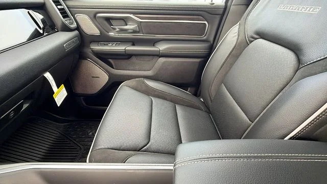 New 2026 Granite Crystal Metallic Clear-Coat Exterior Paint RAM Laramie image 25