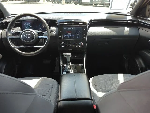 Used 2022 Black Hyundai SEL image 7