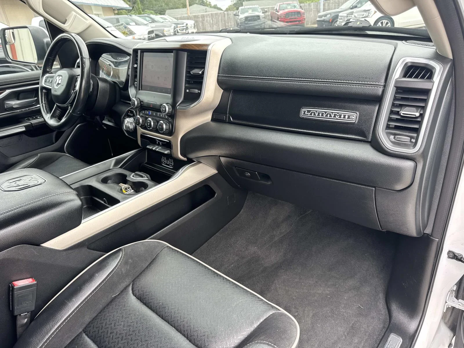 Used 2022 Bright White Clearcoat Ram Laramie image 12