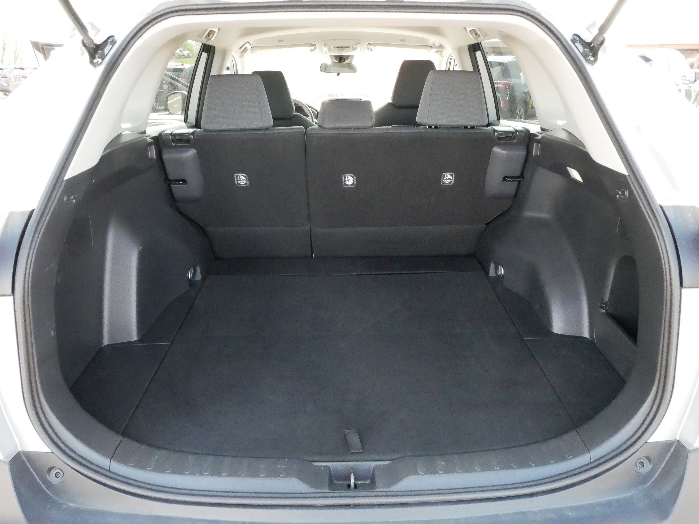 Certified Used 2025 SILVER SKY METALLIC Toyota XLE image 18