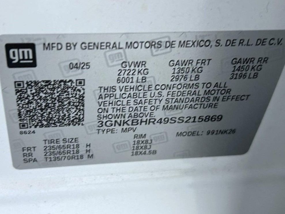 Used 2025 White Chevrolet LT image 26