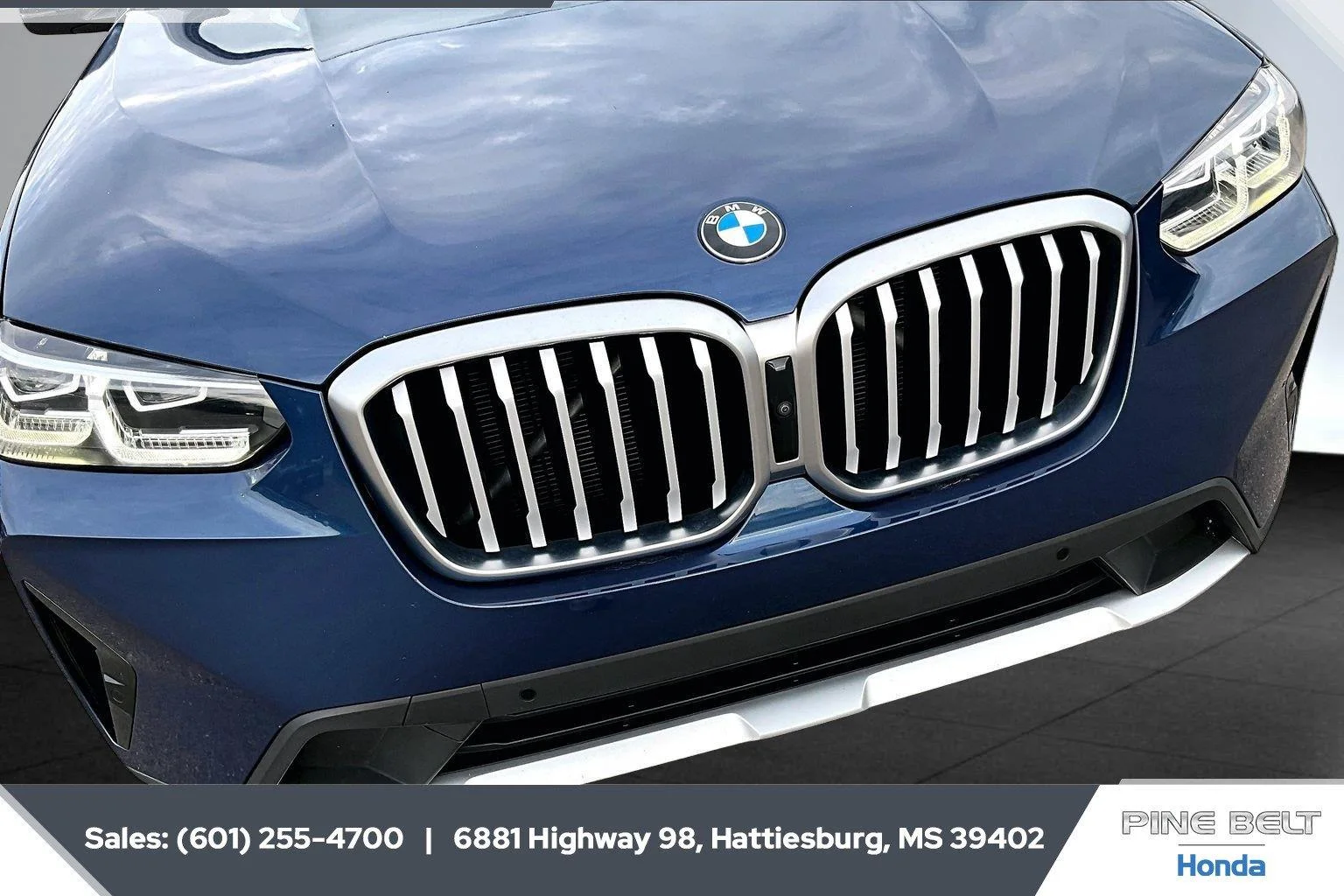 Used 2024 Phytonic Blue Metallic BMW sDrive30i image 22