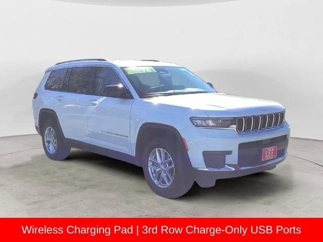 Used 2023 Bright White Clearcoat Jeep Laredo image 7