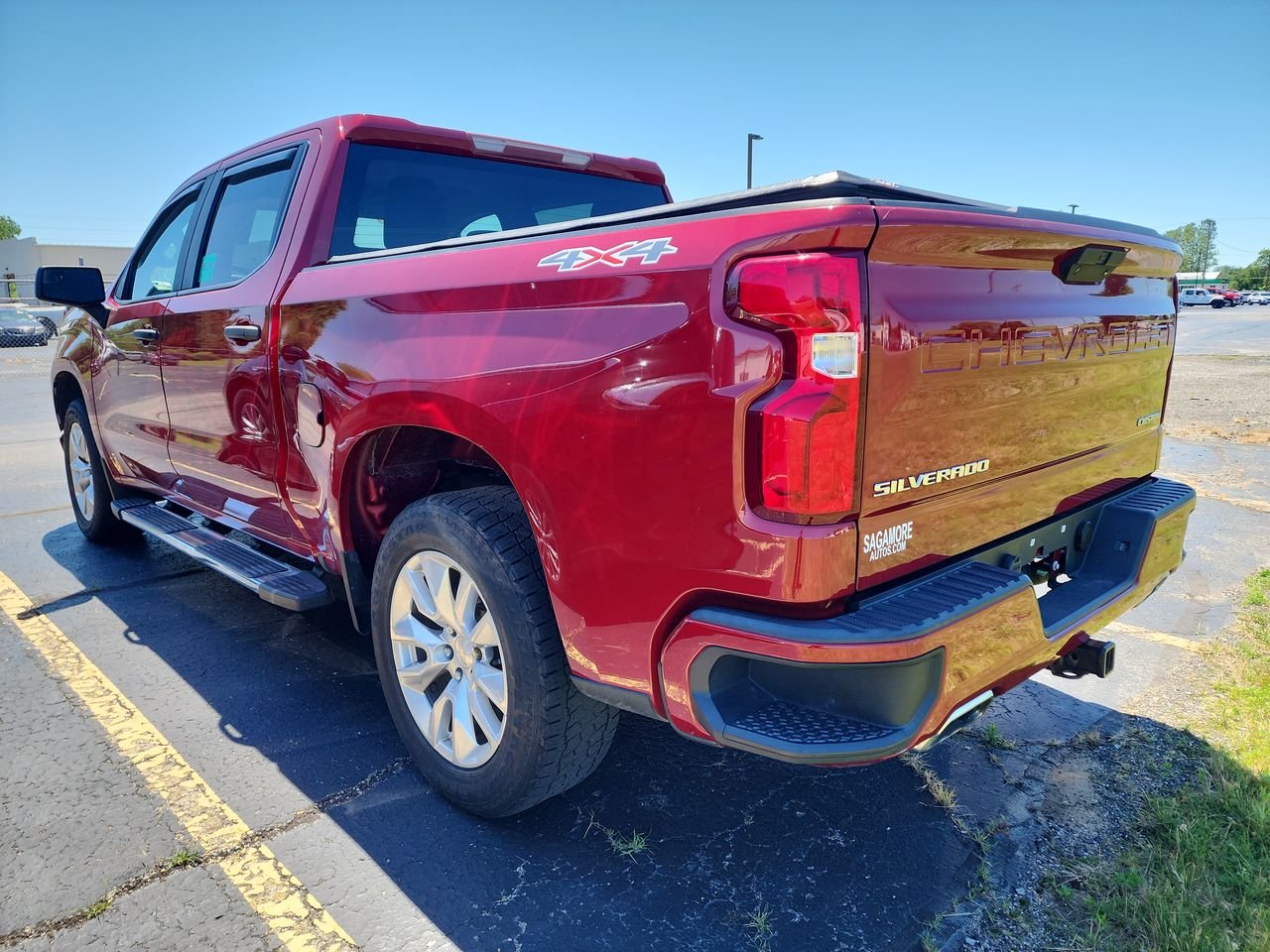 Used 2019 Red Chevrolet Custom image 3