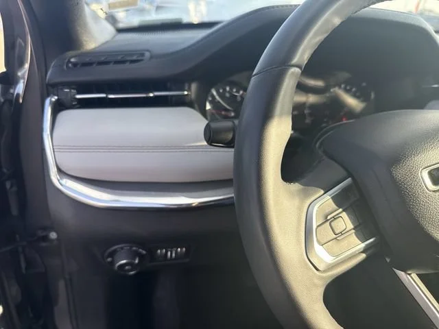 Used 2024 Gray Jeep Limited image 10