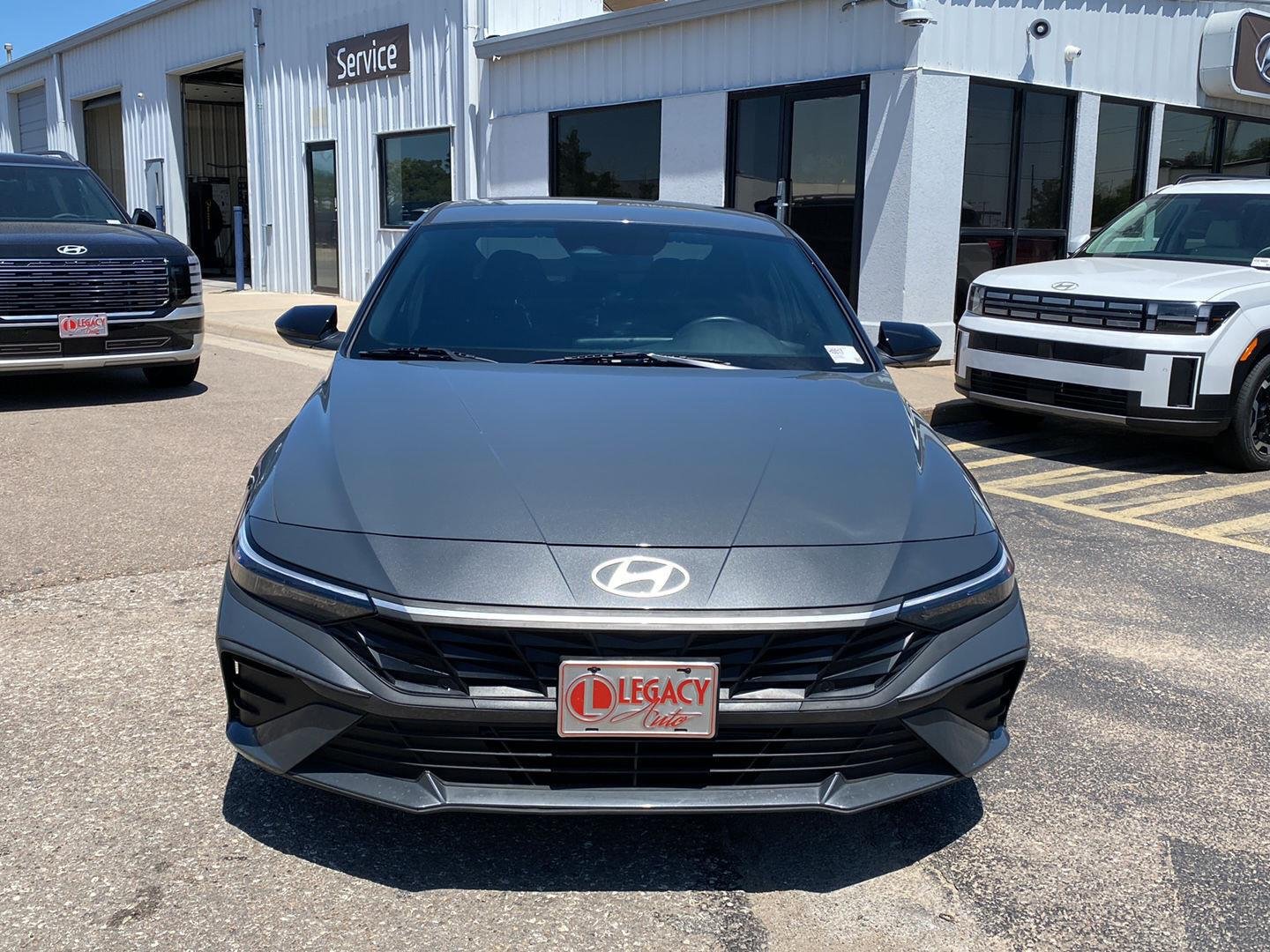Used 2025 Ecotronic Gray Hyundai SEL Sport image 8