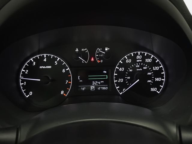 Used 2015 White Nissan S image 19