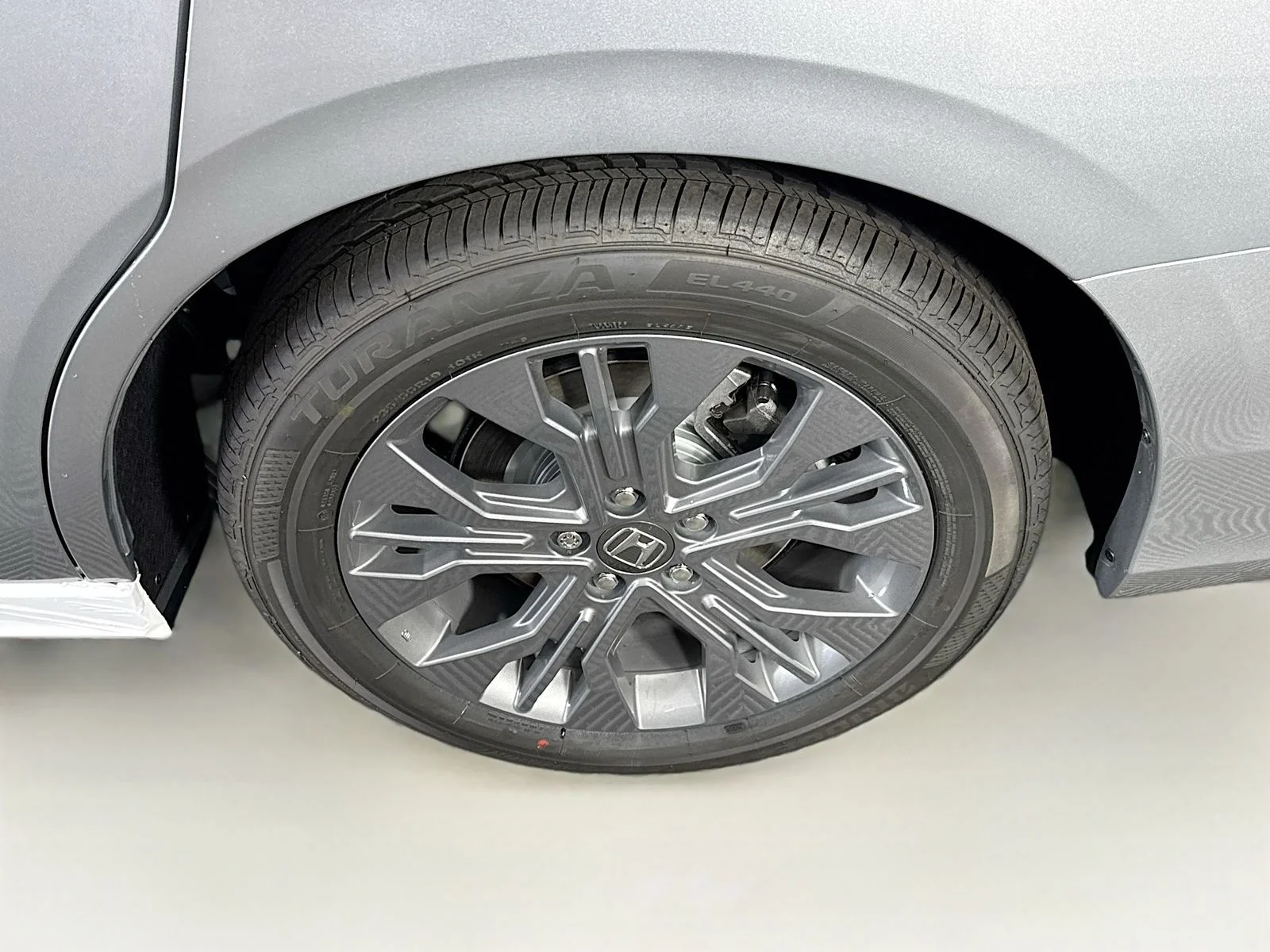Used 2026 Silver Honda Touring image 5