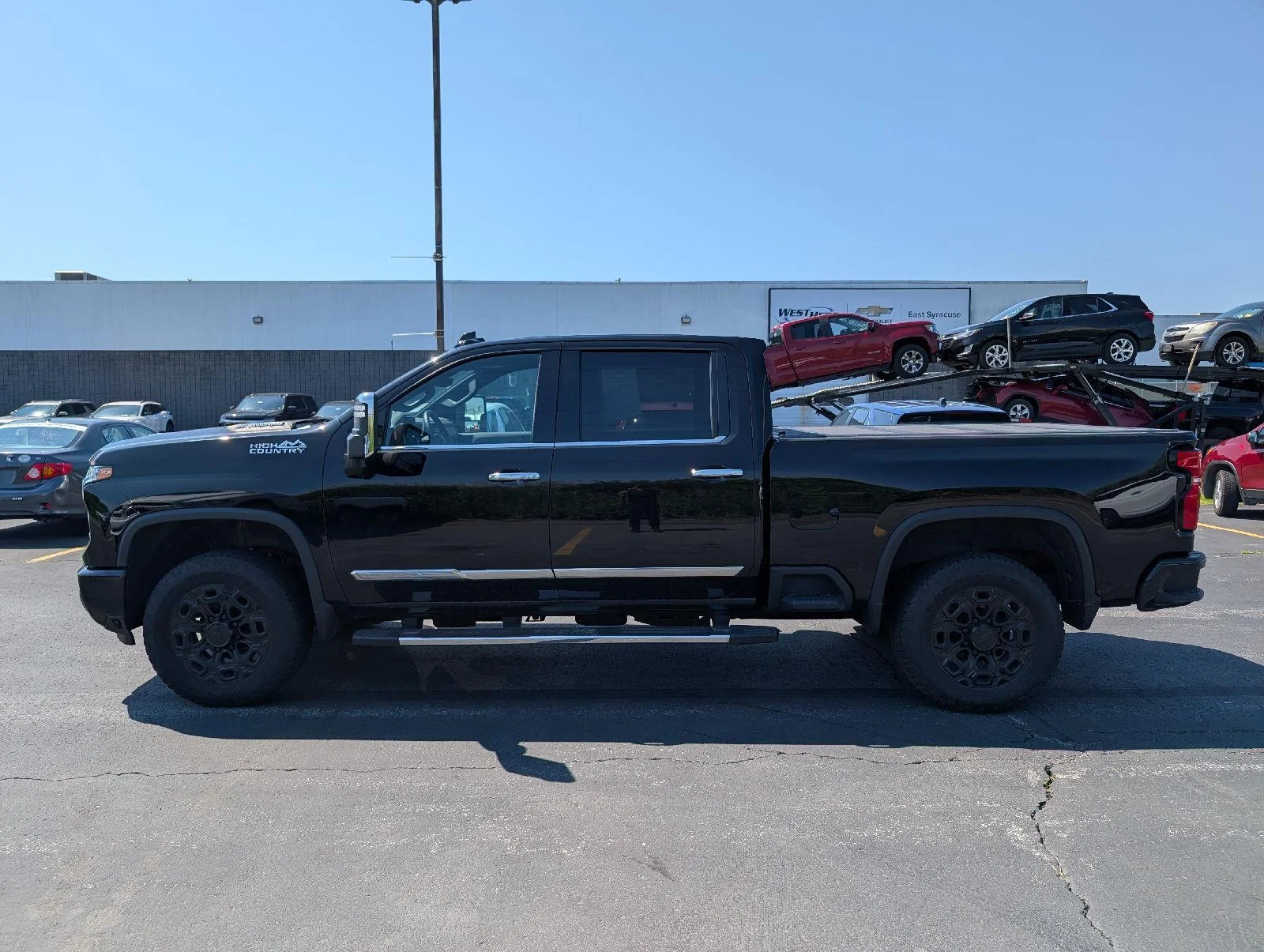 Used 2024 Black Chevrolet High Country image 10