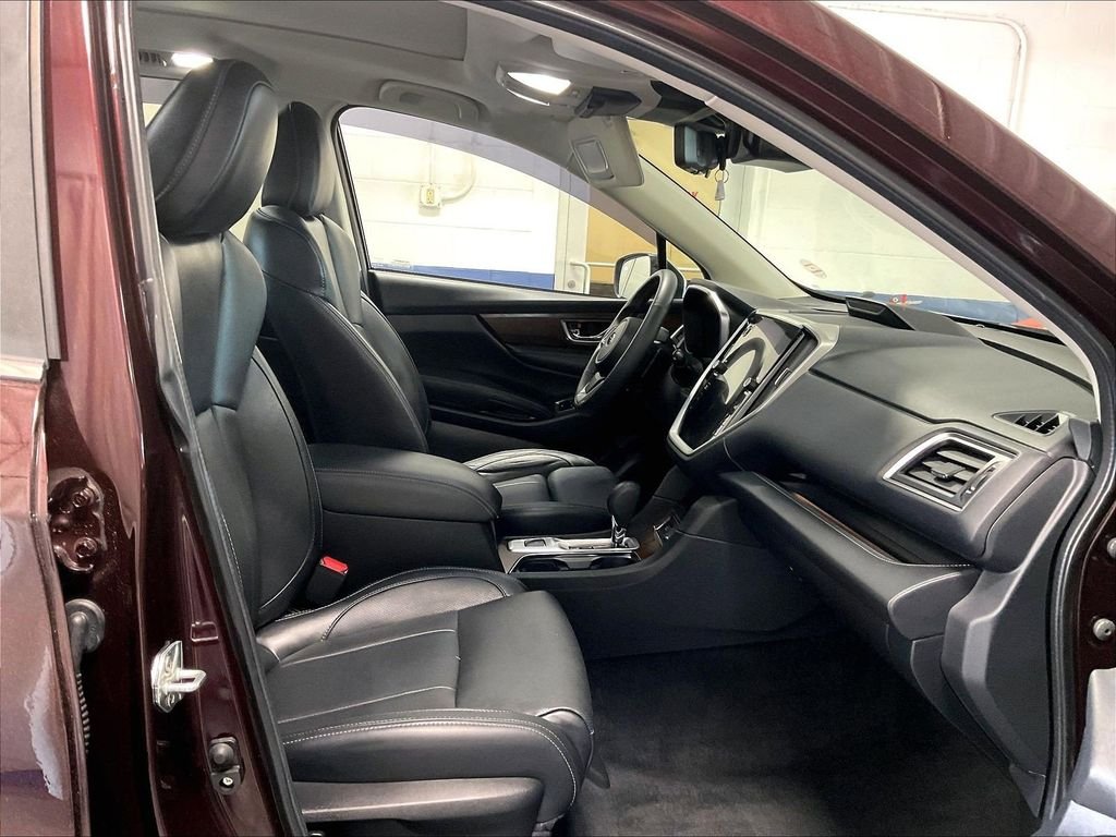 Used 2023  Subaru Touring image 11
