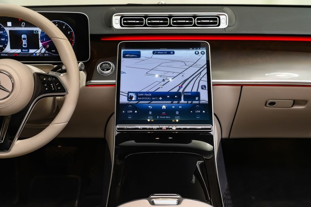 Certified Used 2023  Mercedes-Benz S 580 image 16