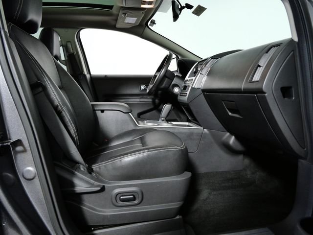 Used 2009 Gray Ford Limited image 11
