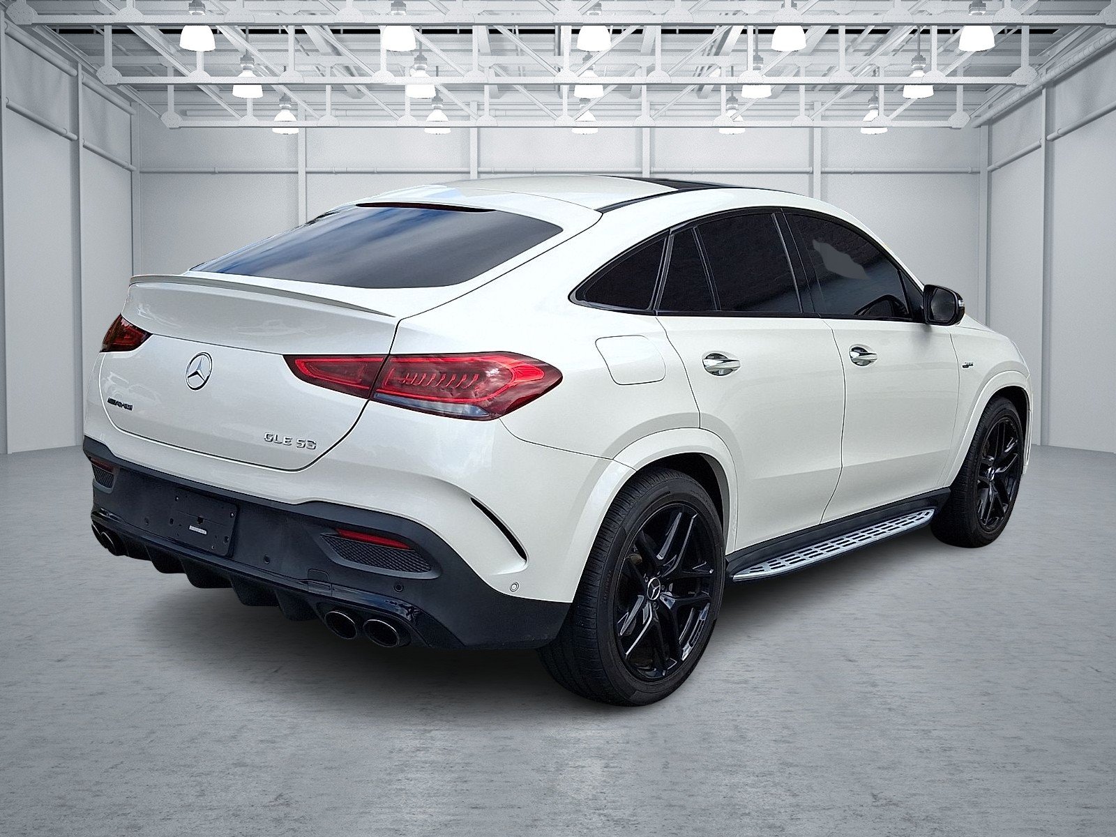 Used 2021 Polar White - 149 Mercedes-Benz 4MATIC® image 6