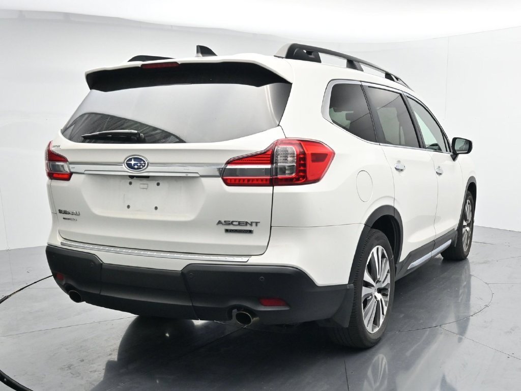 Used 2022 White Subaru Touring image 6