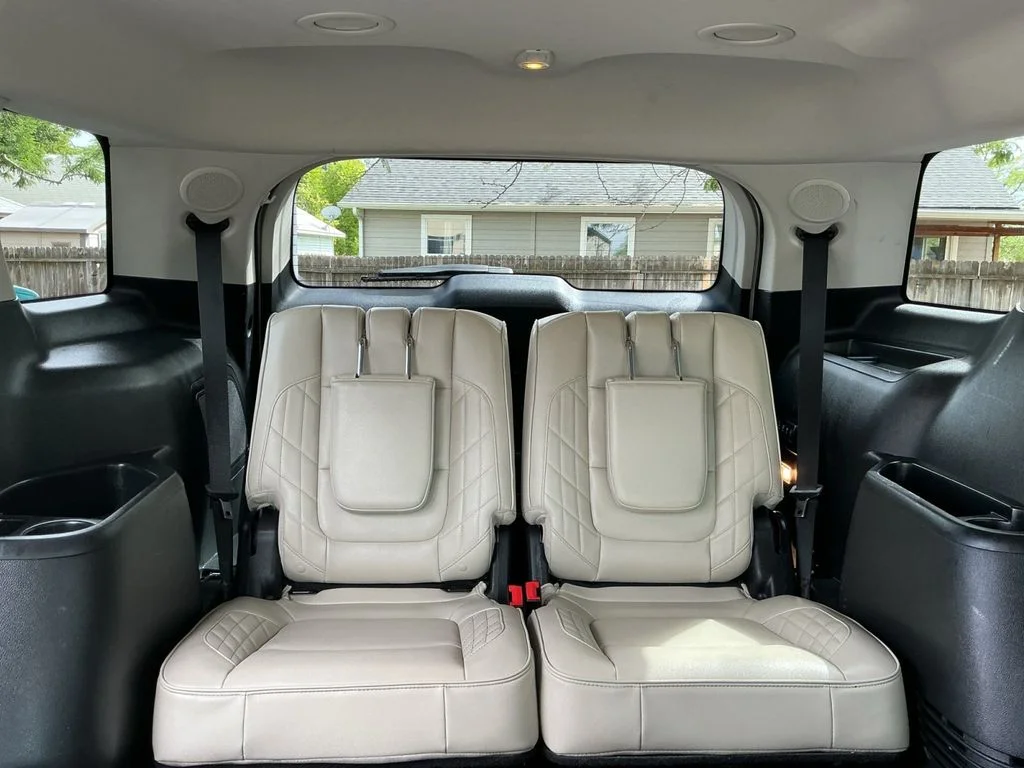 Used 2016 White Ford Platinum image 27