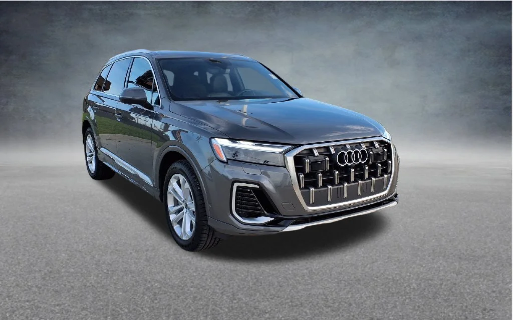 Used 2025 White Audi 55 Premium Plus image 1