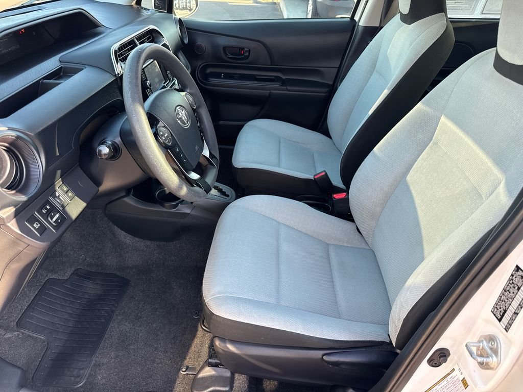 Used 2018  Toyota One image 25