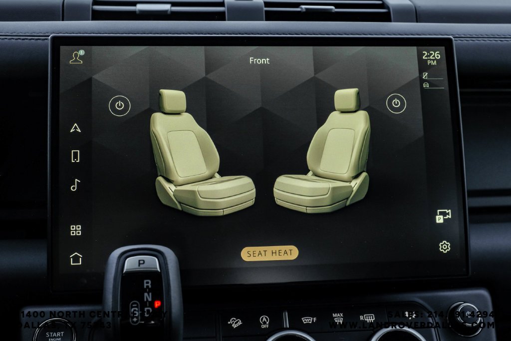 New 2026 Fuji White Land Rover X-Dynamic SE image 30