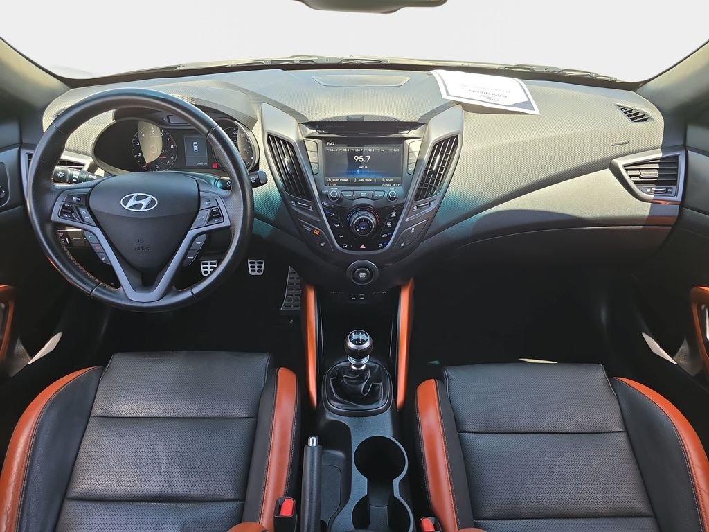 Used 2016 Black Hyundai Turbo image 10